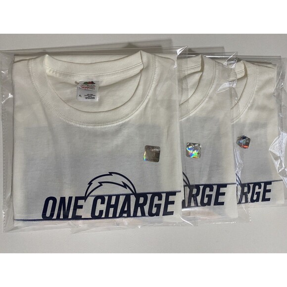 San Diego Chargers One Charge Men's T Shirt XL White Fruit Loom Tee NFL Vtg - Picture 11 of 11